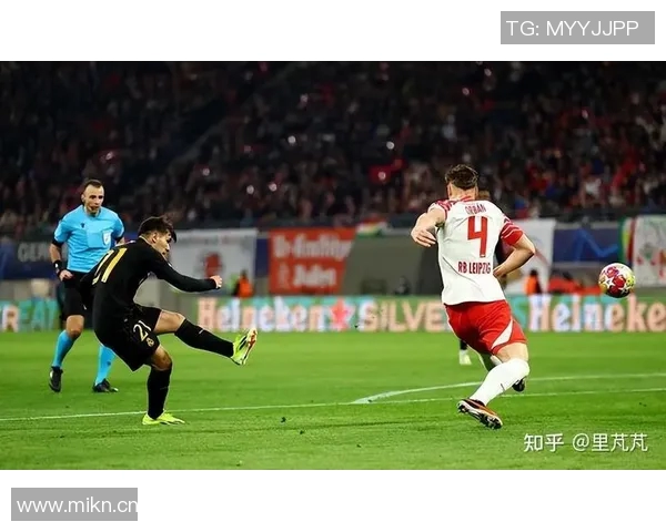 莱比锡RB历史性登顶德甲榜首，实现欧冠梦想！