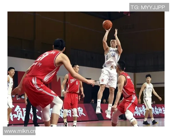 江苏肯帝亚队主教练因健康原因请假，副教练暂代指挥——球队未来走势引发关注